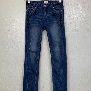 Hudson Cpsia Jeans Size 16 Girls Distressed Floral Embroidered  Raw Hem Cropped